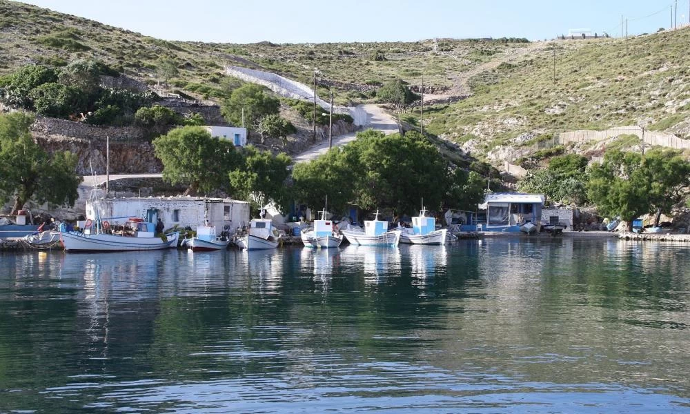 Αγαθονήσι: Η καθημερινή ζωή όταν «πέφτουν» τα φώτα της τουριστικής περιόδου